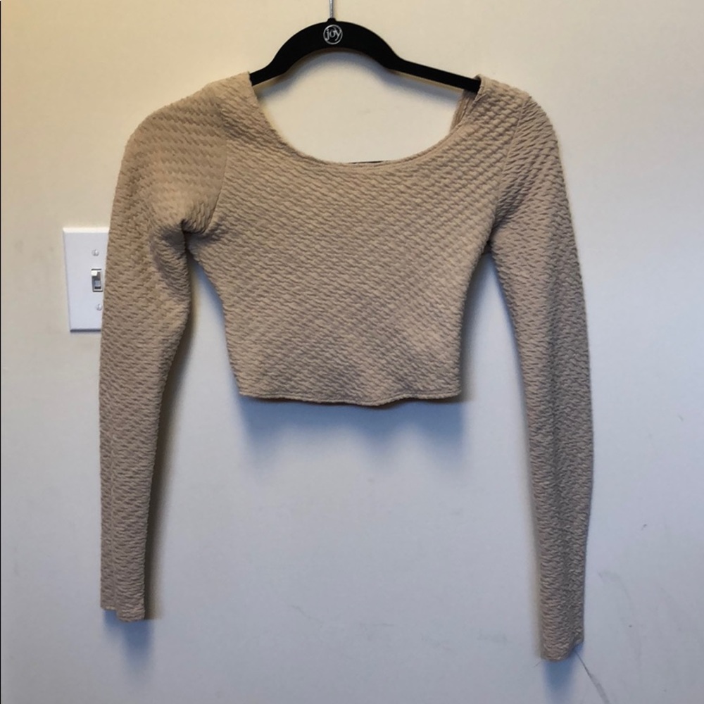 Crop top